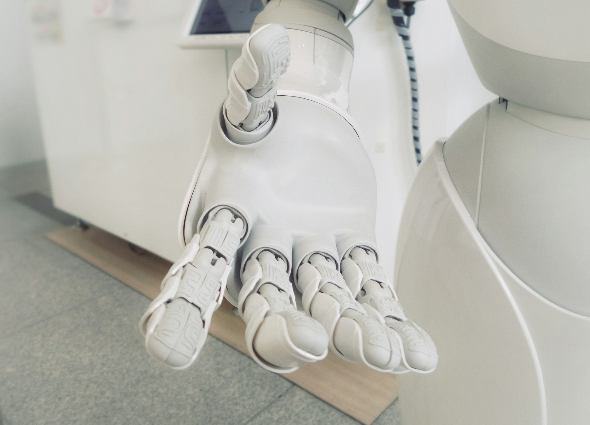 How Robotics is Revolutionizing Self Storage in Burnaby, BC: The Future is Here